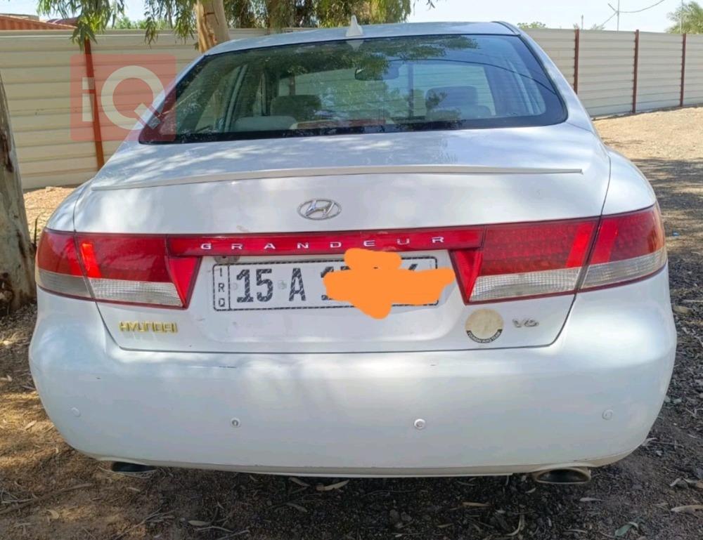 هيونداي أزيرا